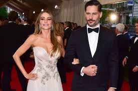 Manganiello became engaged to actress sofía vergara on christmas day 2014 after six months of dating. Sofia Vergara Und Joe Manganiello Wer Ist Hier Heisser 1 1