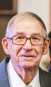 Greg Edgington's Instagram, Twitter & Facebook