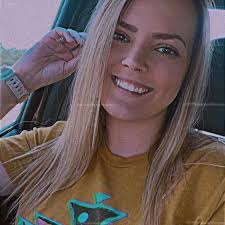 Meagan Simon's Instagram, Twitter & Facebook