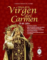 En la comuna de maipú se halla un templo votivo en homenaje por la victoria decisiva en la batalla de maipú, donde los chilenos consiguieron la independencia de españa y posteriormente, en 2007, se estableció como feriado el 16 de julio, declarado como el «día de la virgen del carmen». Fiesta De La Virgen Del Carmen By Vox Studio Issuu