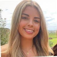 Jessica Rohde's Instagram, Twitter & Facebook