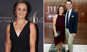 To kickstart her day, ashleigh barty turns to coffee, in any. Ash Barty Wins Queensland S Young Australian Of The Year Daily Mail Online