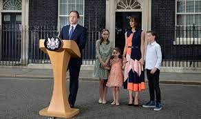 He has a brother, alexander cameron qc (born 1963), a barrister, and two sisters. David Cameron Children How Cameron S Daughter Told Brexiteer F You Too Politics News Express Co Uk