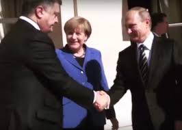 Как порошенко устроил очередной скандал в раде. S Kamennym Licom Poroshenko Snova Pozhal Ruku Putinu Korrespondent Net