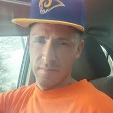 Stream Christopher Kellogg music