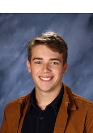 Edmonds School District honors 16 senior scholar-athletes