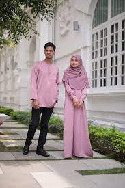 Tips utk korang yang nak beli barang kemas, beli lah hai korang, assalamualaikum. Ada Yang Bakal Bertunang Tak Baju Nikah Tunang Syarie Facebook