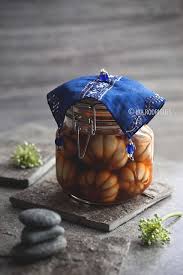 Seer Torshi Persian Garlic Pickle Pickled Garlic Persian Food Persian Cuisine