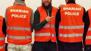 They wanted to talk to young muslims and discourage them from visiting betting halls, brothels and stop them from drinking alcohol. Lg Verurteilt Scharia Polizisten Zu Geldstrafen