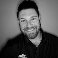 Ryan Mendonca's Instagram, Twitter & Facebook