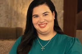 Veronica Gold's Instagram, Twitter & Facebook