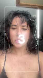 Ashley Twining (@ashleytwining)