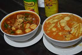 Teksturnya yang lembut membuatkan korang pasti akan menyukainya. Kuey Tiaw Goreng Picture Of Good Luck Cafe And Lounge Gunung Mulu National Park Tripadvisor