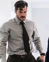 What happened when mh trained with henry cavill). Ladies I Present To You Henry Cavill In Mission Impossible Fallout Mode Fur Manner Henry Cavill Schonsten Manner