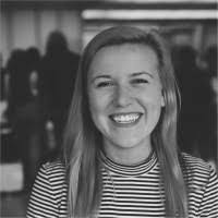 Simone Oconnor's Instagram, Twitter & Facebook