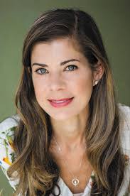 VERSE & VINO Spotlight: Sarah McCoy