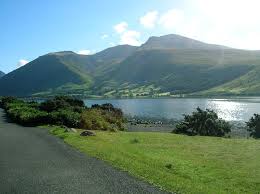 Easily accessible from the car park a good walking track winds its way to the peak. England Hills