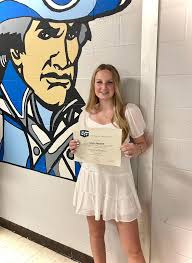 Kellie Deckard (@renu_homefurnishings) • Instagram photos and videos