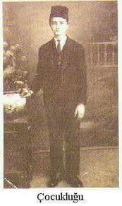 Ataturk Un Cocukluk Fotografi Ilk Kez Goruyorsunuz Ayni Dik Durus Ayni Asalet Nadide Fotograflar Resimler Fotograf