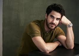 Andrew phillip cunanan was an american serial/spree killer, stalker, assassin, and robber most famous for being responsible for the murder of fashion icon gianni versace. In Versace Darren Criss Found The Role Of A Lifetime Deadline