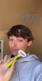 Meet Ben. This #pride month, he’s here to share his shave routine (feat.  our Face & Body Shave Set) and talk about how hair has been part of his  queerness. Now let’s all say it with Ben: hair 👏 is 👏 ...