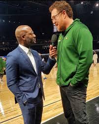 Lucien james longley am is an australian professional basketball coach and former player. Corey Homicide Williams On Twitter If You Had An Opportunity To Interview Austrailian Basketball Legend Luc Longley About That Iconic Chicago Bulls 3 Peat Team What Would You Ask Https T Co Tcug4mszfa