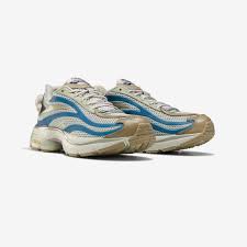 The rbc group, or rosbiznesconsulting, is a large russian media group headquartered in moscow. Reebok 81 Rbk Premier Pump Paris Fy3033 Sneakersnstuff I Sneakers Streetwear Online Seit 1999