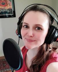 NEW HANDMADE GUITAR 😱😱😱 Our dear family friend, Mark Baldock, who has  known me since I was a tiny rapscallion, and gave me my first lesson in  finger picking, has started making