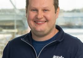 Dustin Mchenry's Instagram, Twitter & Facebook