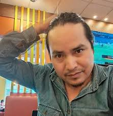 SATANAS" se accidenta en Tiquisate El Rey Feo universitario Luis Noriega,  sufrio un accidente en Tiquisate, Escuintla. "SATANAS" resultó con golpes  en distintas partes del cuerpo, esto devido a que cuando conducia