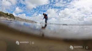 Se întinde pe golful jiaozhou și conectează orașul qingdao cu zona industrială la distanță a huangdao. China Interzice Pescuitul In Fluviul Yangtse Al Treilea Cel Mai Lung Fluviu Din Lume