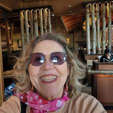 Renee Gutierrez (@bethechangenursing) • Instagram photos and videos