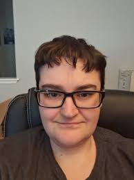 Hello to all. I'm Dexi 58 years young. I currently work in Central Phoenix  and live in Glendale. I have several interests which include watching  movies. I love going to the theater