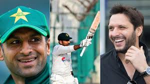 Smart decision by Lala": Shoaib Malik suggests Shahid Afridi to hand  Sarfaraz Ahmed an ODI comeback in World Cup year