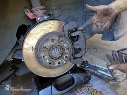 Kencangkan bahagian poros di bahagian bawah pinggan. Tacra S Diy Garage Info Tips Vol 8