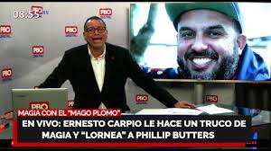 MAGIA CON EL “MAGO PLOMO”🎭 Ernesto Carpio le hace un truco de magia y  “lornea” a Phillip Butters