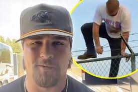 Morgan Wallen Makes Feelings About Charley Crockett Clear