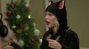 Eliot.the film is directed by tom hooper, in his second feature musical following les misérables (2012), from a screenplay by lee hall and hooper. Taylor Swift And Cats Cast Attend Cat School Led By Co Star James Corden Entertainment Tonight