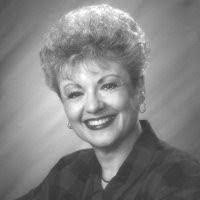 Julie Parton's Instagram, Twitter & Facebook