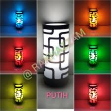 Lampu hias gantung dengan model ini akan memberikan kesan minimalis, namun tetap terlihat elegan ala café. Jual Lampu Hias Kamar Tidur Murah Harga Terbaru 2021