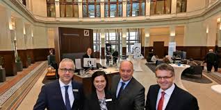 Corporate customers, enter login id as <customer id>.<user id>. Nach Zwolf Monaten Bauzeit Deutsche Bank Am Leipziger Ring Wieder Eroffnet