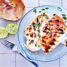 On N Y Va Pas Avec Le Dos De La Cuillere Poulet Marine Au Lait De Coco Coriandre Citron Vert Et Gingembre Ca Recettes De Cuisine Poulet Marine Nourriture
