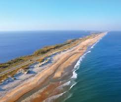 Highway 12 Outer Banks Nc A Stunning Drive Runs Out Of Road In Corolla Keep Driving Onto The Beach Until Road Trip Usa Places To Travel Outer Banks Nc