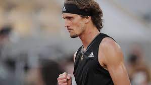 Zverev macht das ding nicht zu, chardy stemmt sich hartnäckig gegen die pleite. Wimbledon 2021 Berrettini Zverev Federer Profiling The Men Out To Stop Djokovic At Wimbledon Marca