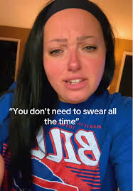 Christina Jacobs (@christina_j92)