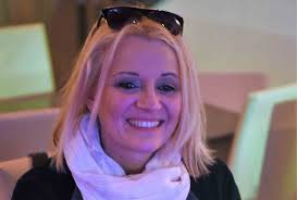 A me resta la speranza”, gli sbarchi nel Mediterraneo secondo Virginia  Barrett: proiezione al PataPata a Sampieri