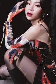 49, born 10 april 1972. Huyr Co Ä'á»™ng Thai á»§ng Há»™ Phi PhÆ°Æ¡ng Anh