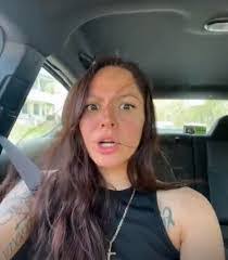 Danielle Mraz's Instagram, Twitter & Facebook