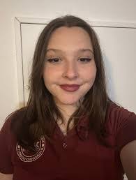 Tara Fuchs's Instagram, Twitter & Facebook