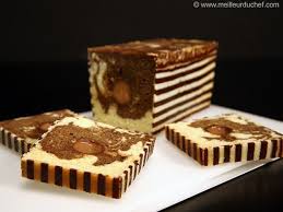 Cake Zebre Et Son Cœur Chocolat Cafe Recette Cake Zebre Gateaux Alimentaires Gateaux Zebre
